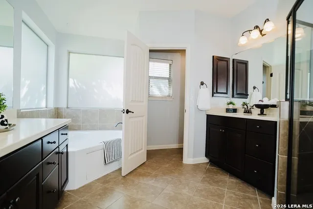 513 WINDSOR CT Schertz, TX 78108