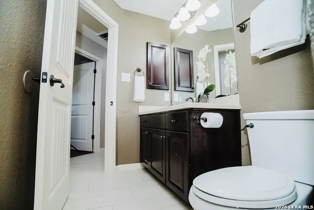 513 WINDSOR CT Schertz, TX 78108