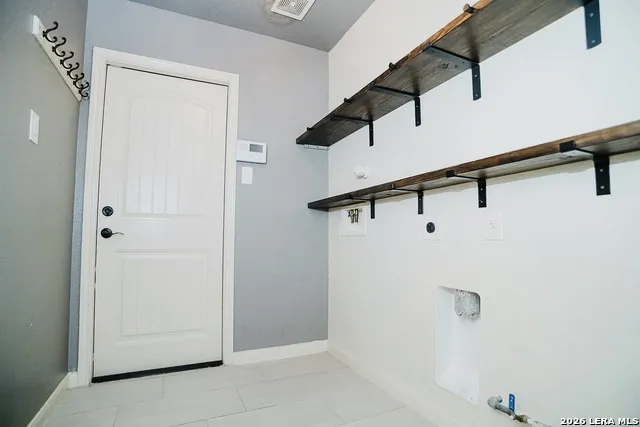 513 WINDSOR CT Schertz, TX 78108