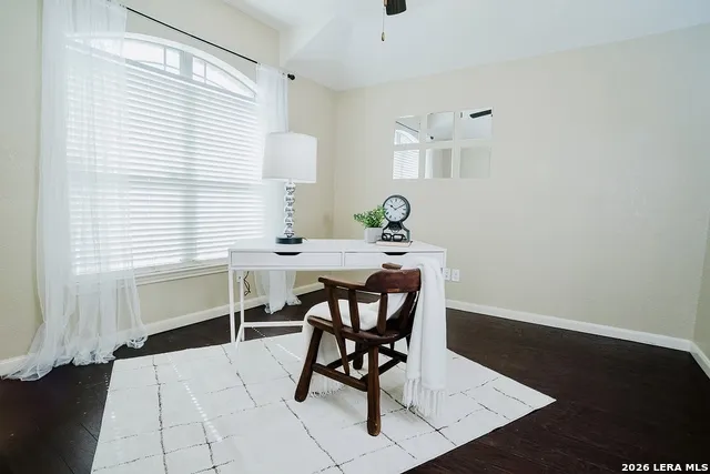 513 WINDSOR CT Schertz, TX 78108