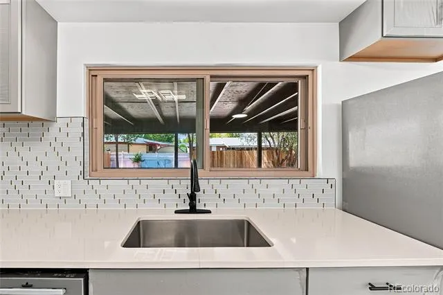 3113 Worchester Street Aurora, CO 80011