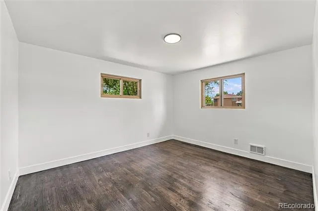 3113 Worchester Street Aurora, CO 80011