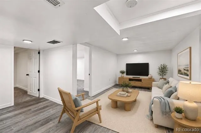 3113 Worchester Street Aurora, CO 80011