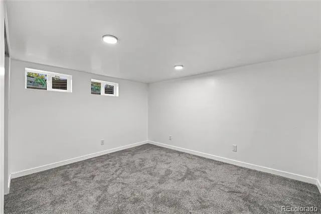 3113 Worchester Street Aurora, CO 80011