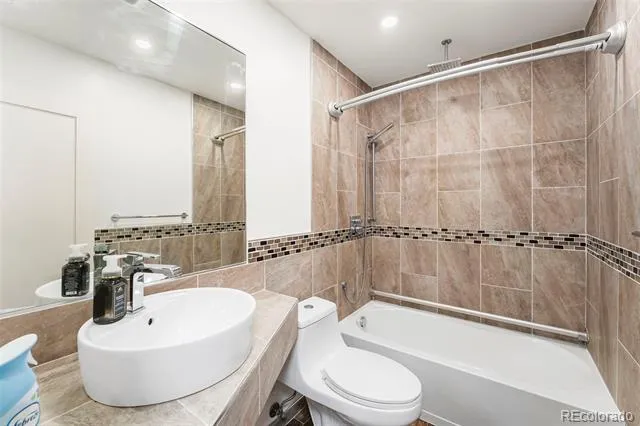 1200 Golden Circle #204 Golden, CO 80401