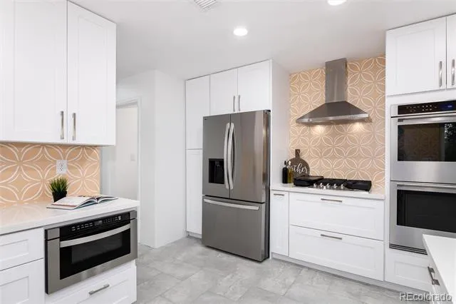 402 Ursula Street Aurora, CO 80011