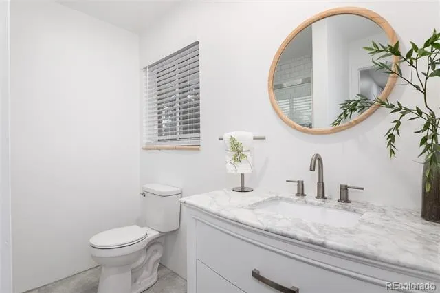 402 Ursula Street Aurora, CO 80011