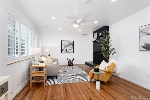 402 Ursula Street Aurora, CO 80011