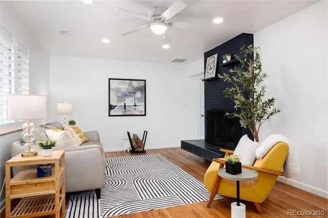 402 Ursula Street Aurora, CO 80011