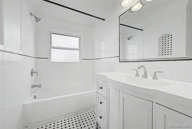1555 Monroe Avenue Loveland, CO 80538