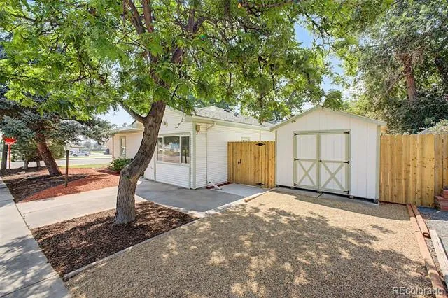 1555 Monroe Avenue Loveland, CO 80538