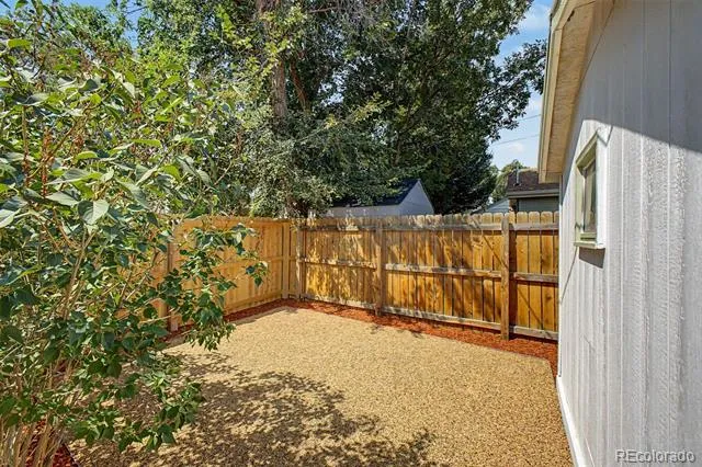 1555 Monroe Avenue Loveland, CO 80538