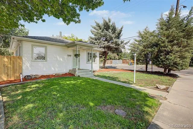 1555 Monroe Avenue Loveland, CO 80538