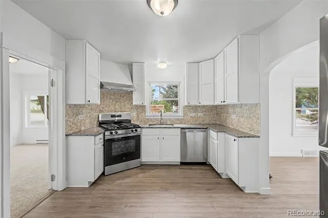 1555 Monroe Avenue Loveland, CO 80538