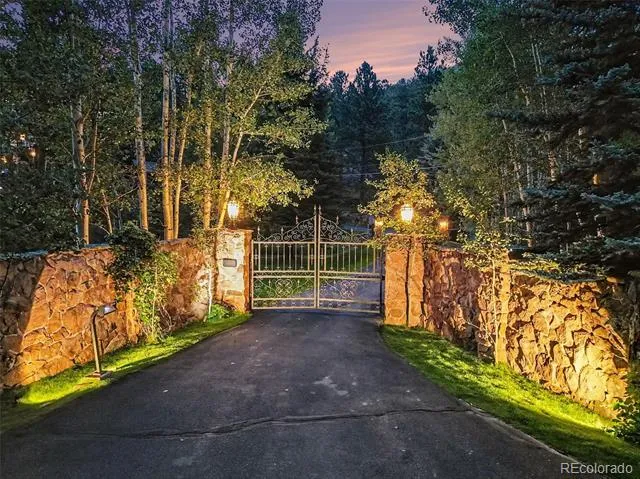 34123 Upper Bear Creek Road Evergreen, CO 80439