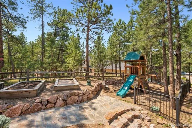 15765 Pineycove Court Colorado Springs, CO 80921