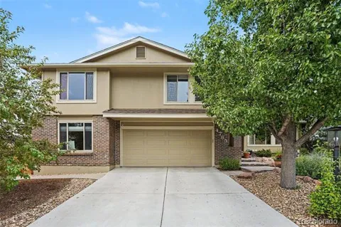 4785 W 101st Place