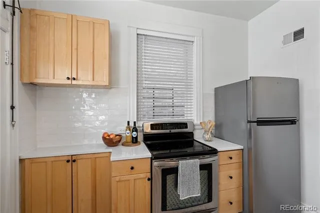 1576 Emerson Street Denver, CO 80218