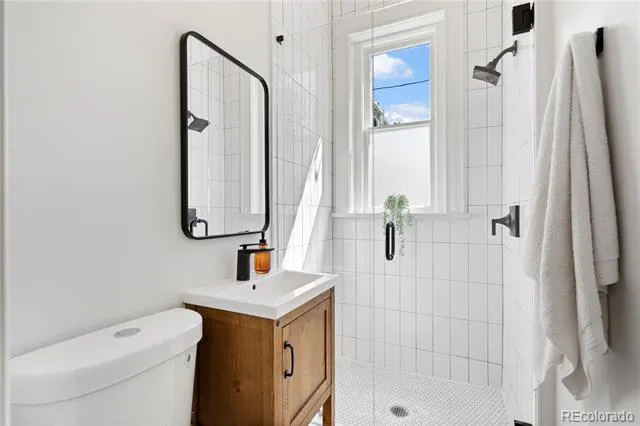 1576 Emerson Street Denver, CO 80218