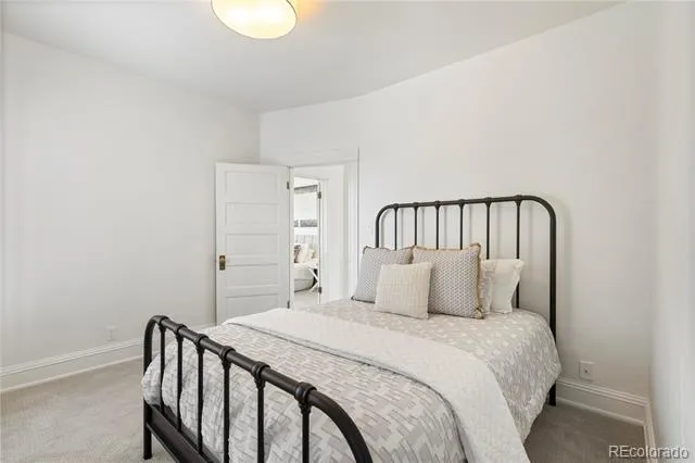 1576 Emerson Street Denver, CO 80218