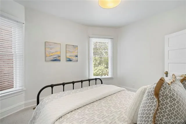 1576 Emerson Street Denver, CO 80218