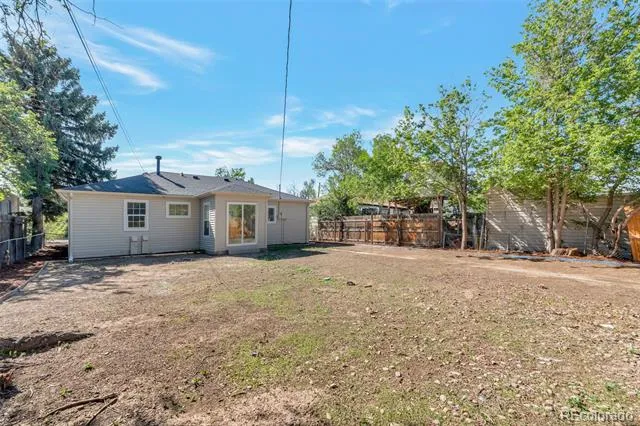 1780 Nome Street Aurora, CO 80010