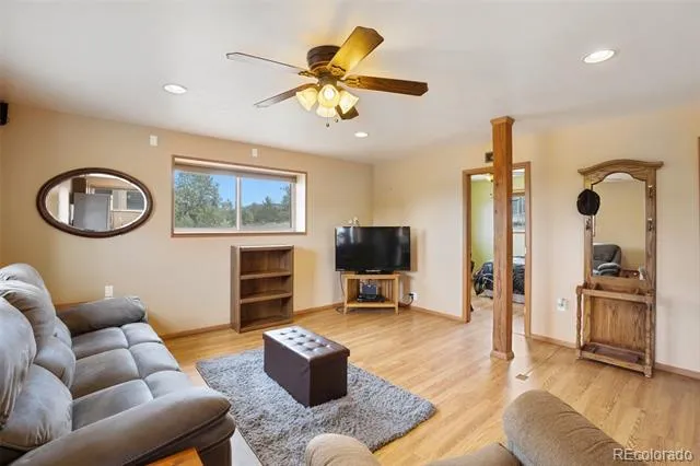 100 Mills Ranch Road Woodland Park, CO 80863