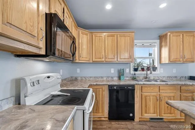 736 Indiana Avenue Limon, CO 80828