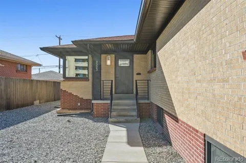 3323 Poplar Street #3323