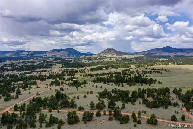 000 Doe Valley Road Guffey, CO 80820