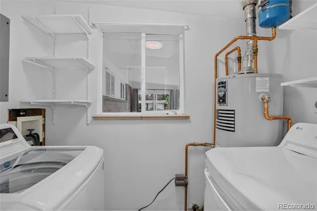 6066 Dover Street Arvada, CO 80004