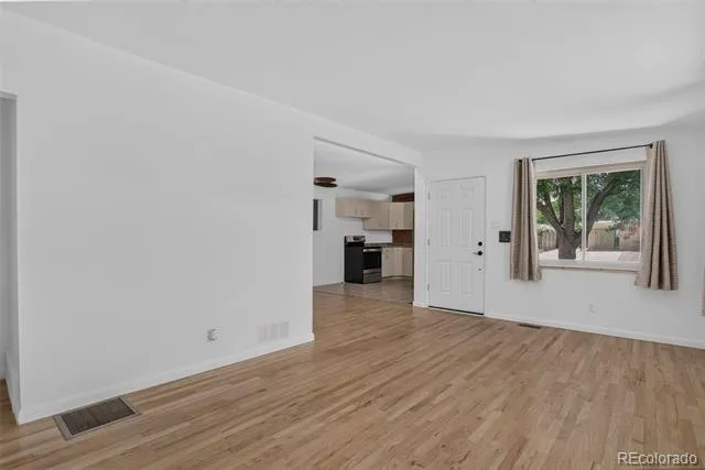 6066 Dover Street Arvada, CO 80004