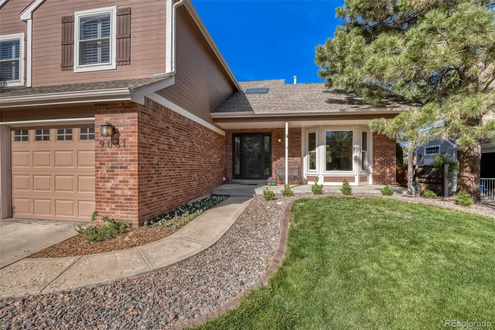 9061 Sunset Ridge Court Highlands Ranch, CO 80126