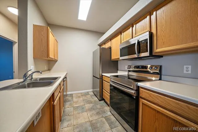 6017 Castlegate Drive #F17 Castle Rock, CO 80108