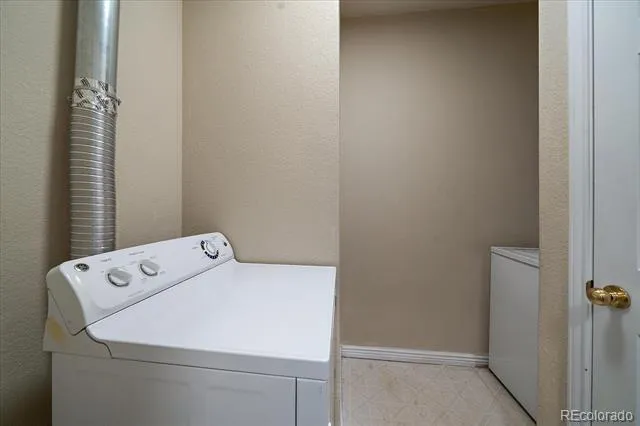 6017 Castlegate Drive #F17 Castle Rock, CO 80108