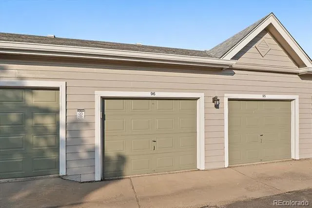 6017 Castlegate Drive #F17 Castle Rock, CO 80108