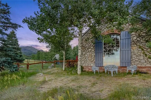 723 Chalice Drive Westcliffe, CO 81252