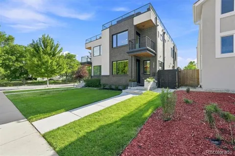 3958 Wyandot Street