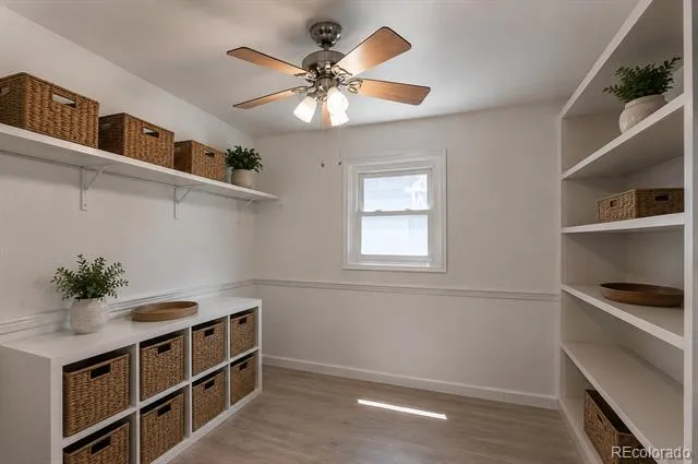 941 Zion Street Aurora, CO 80011