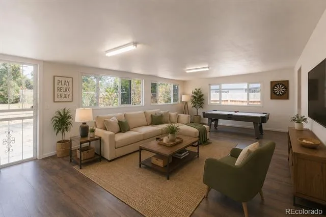 941 Zion Street Aurora, CO 80011