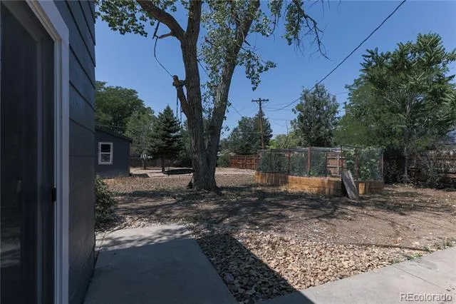 941 Zion Street Aurora, CO 80011