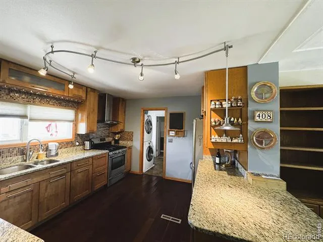408 Fremont Avenue Fleming, CO 80728