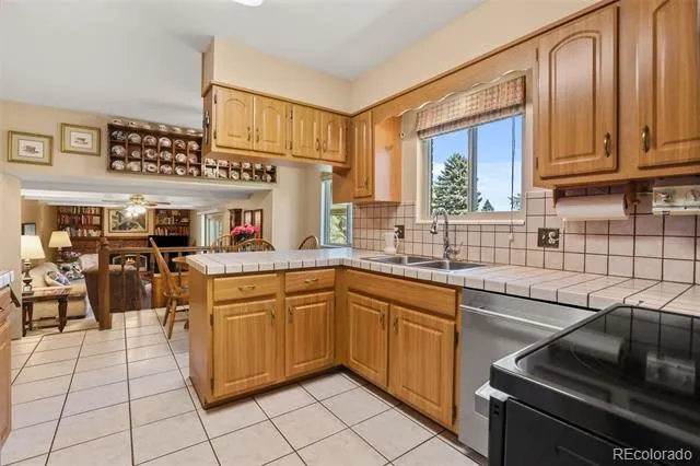 8118 S Marshall Street Littleton, CO 80128