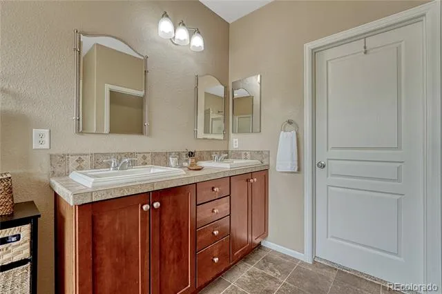 1621 Exquisite Street Castle Rock, CO 80109