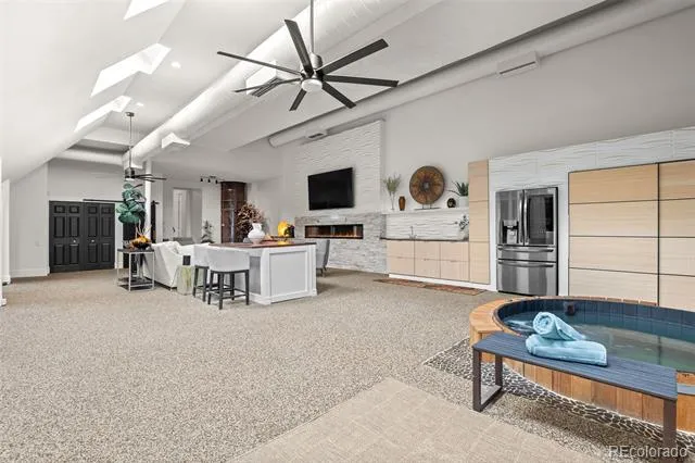 6671 Wauconda Drive Larkspur, CO 80118