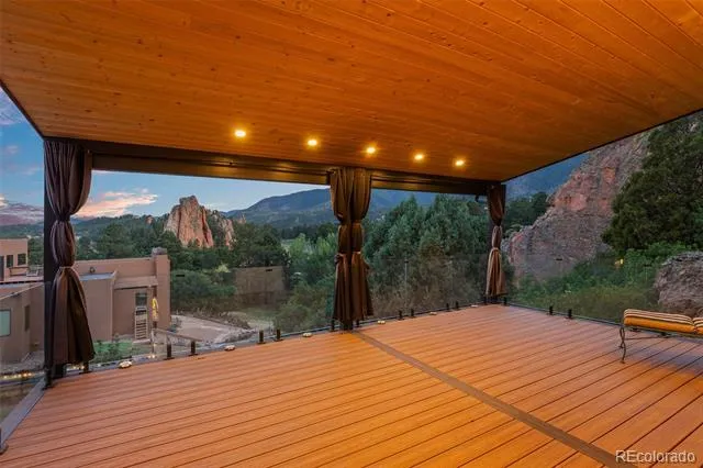 6671 Wauconda Drive Larkspur, CO 80118
