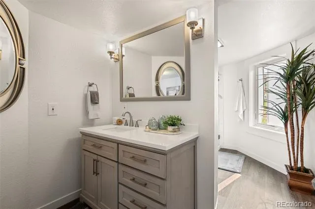 6671 Wauconda Drive Larkspur, CO 80118
