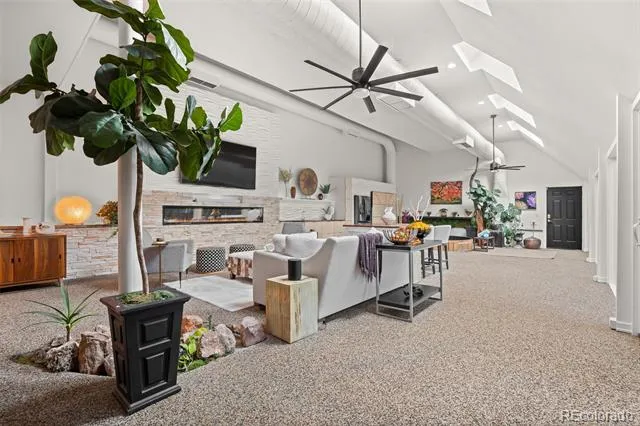 6671 Wauconda Drive Larkspur, CO 80118