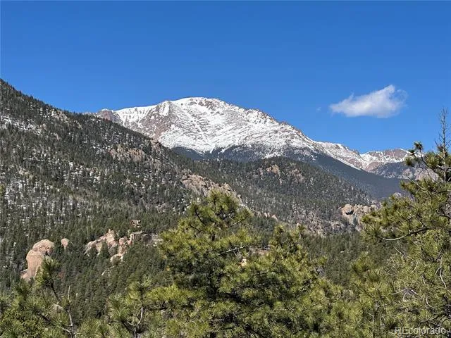 339 Eagle Mountain Road Manitou Springs, CO 80829