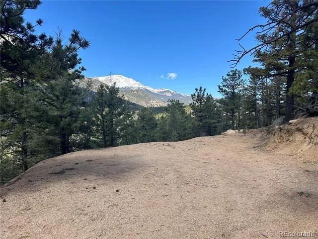 339 Eagle Mountain Road Manitou Springs, CO 80829